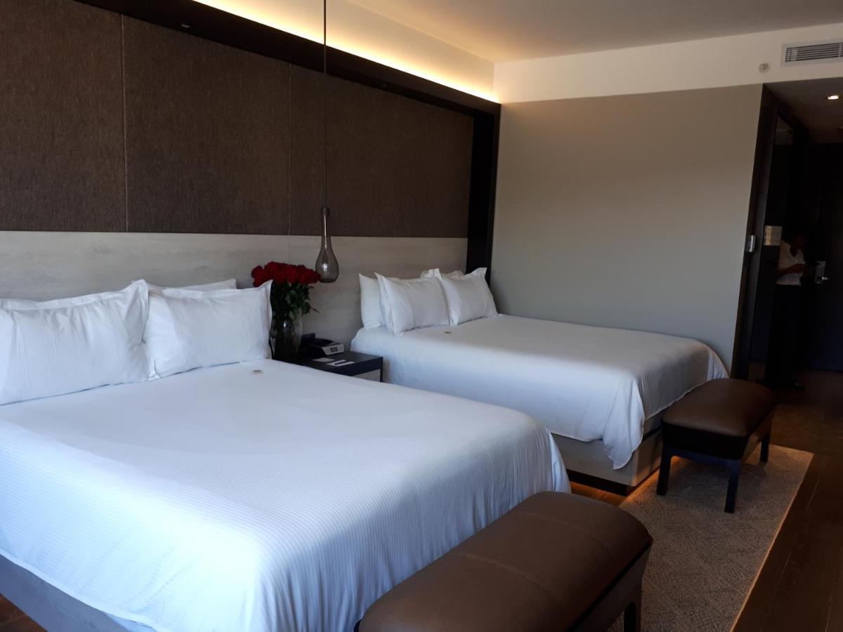 Eb Hotel By Eurobuilding Quito Airport Tababela Exterior photo