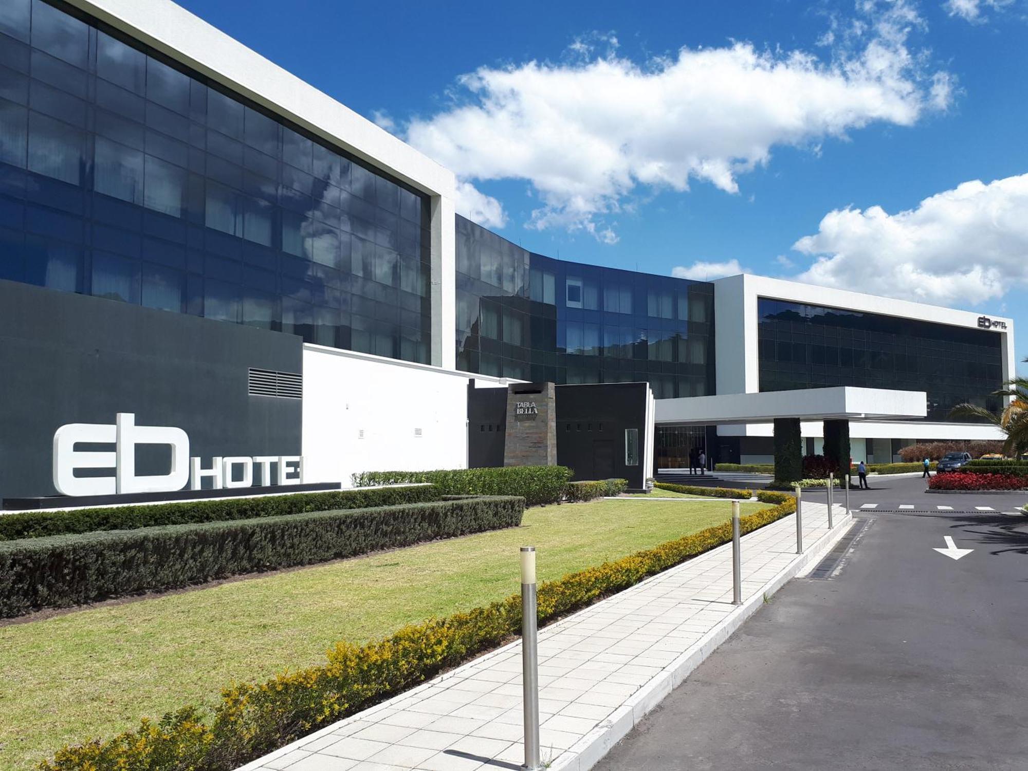 Eb Hotel By Eurobuilding Quito Airport Tababela Exterior photo